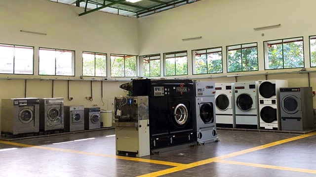 PRESSING ECO CLAIR – ABIDJAN