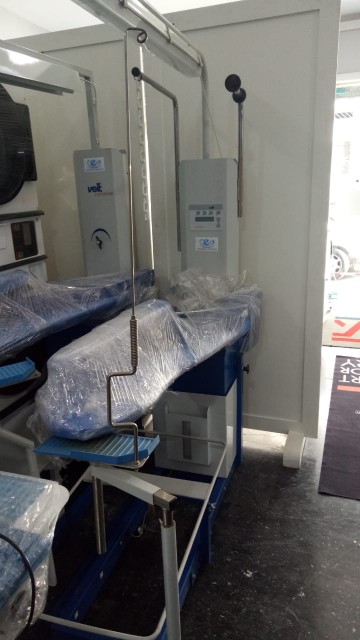 TABLE DE REPASSAGE VEIT